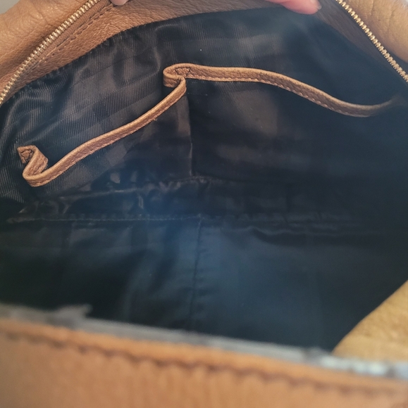 Burberry Vintage Handbag - Picture 7 of 16